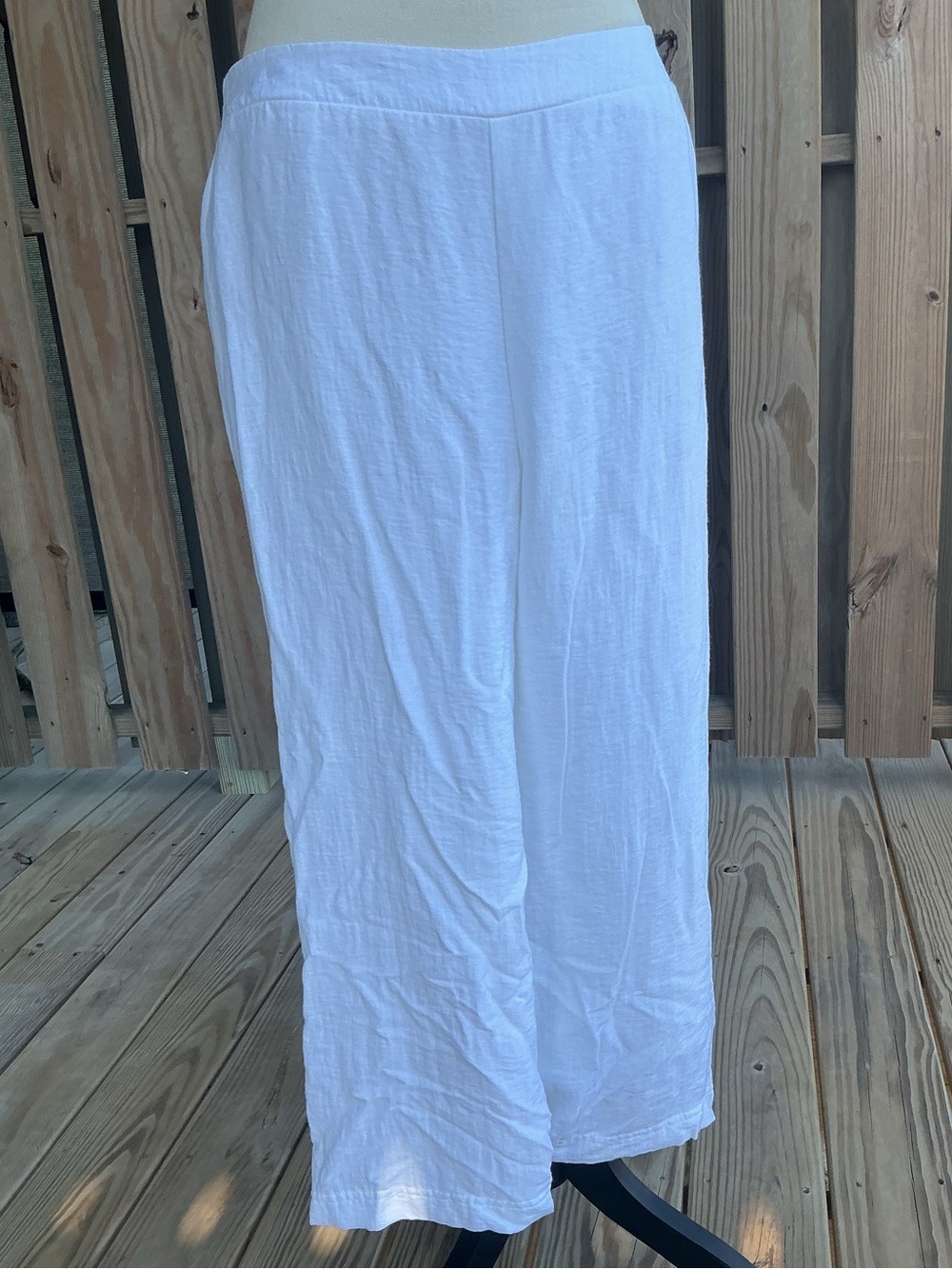 Chico's White Wide-Leg Lightweight Pants